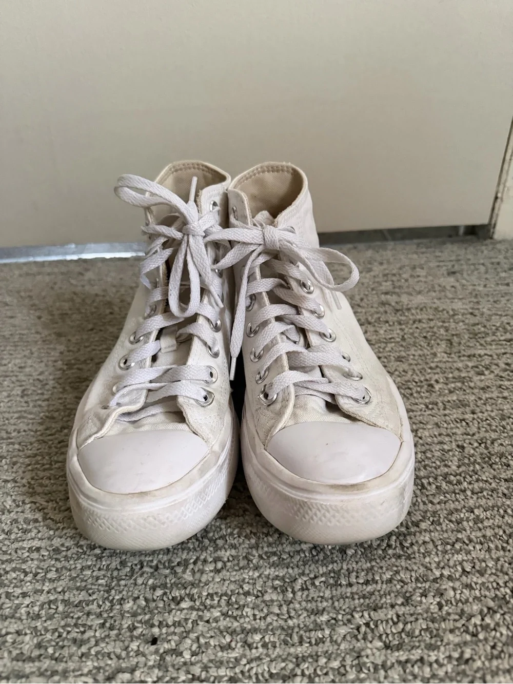 Converse Women's White High-Top Platform Sneakers - Picture 5 of 6